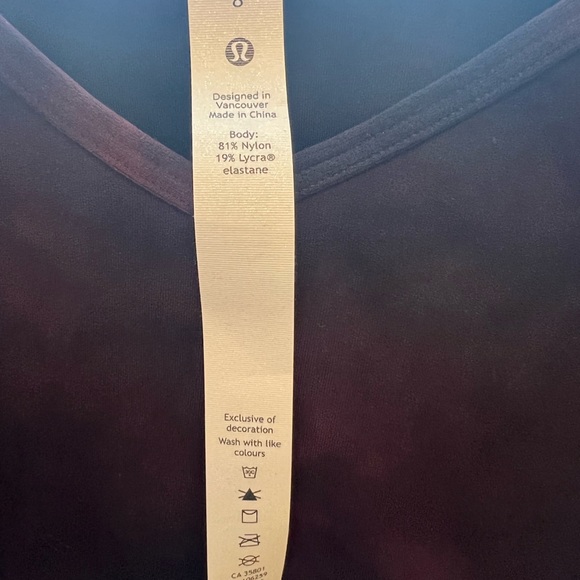Long sleeve Lululemon Align, burgundy and black marble - Picture 3 of 4